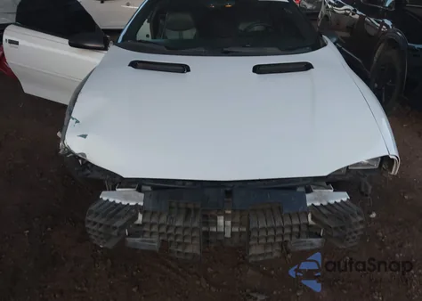 1996 Chevrolet Camaro Z28 z USA, uszkodzony, nr VIN 2G1FP22P4T2128698